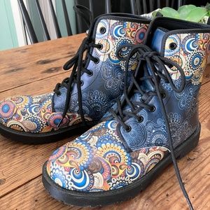 Crazy Boots!